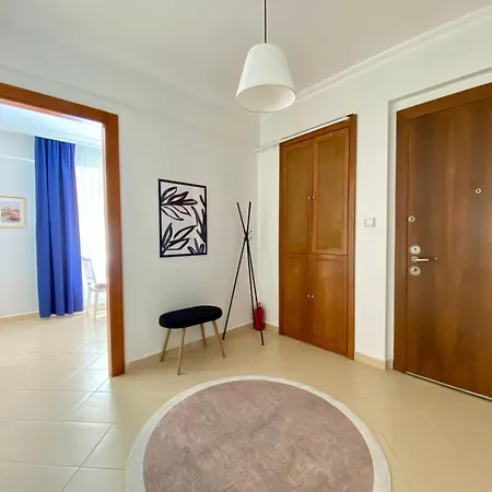 Διαμέρισμα Excelent Locaiton & Spacious No3