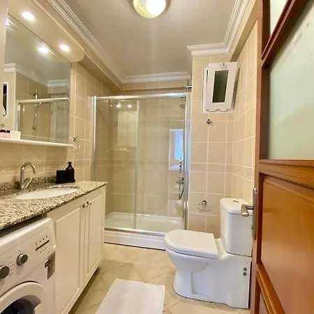 Excelent Locaiton & Spacious No3 *