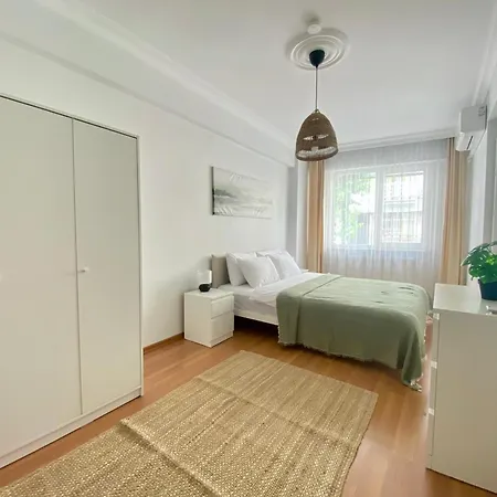 Excelent Locaiton & Spacious No3 Apartamento Estambul