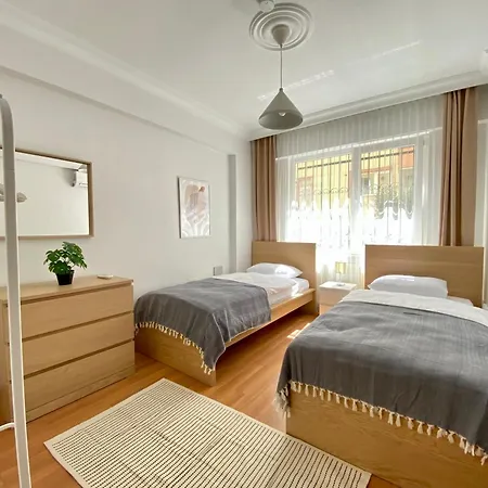 Excelent Locaiton & Spacious No3 Apartment
